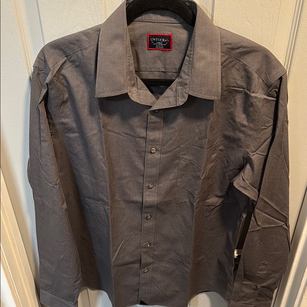 UNTUCKit Men's Gray Shirt